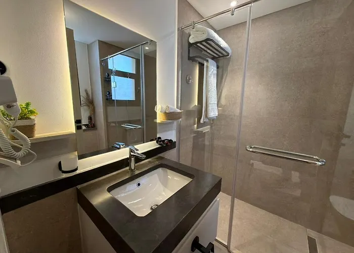 Spacious Gouna | Pool Access + Terrace شقة